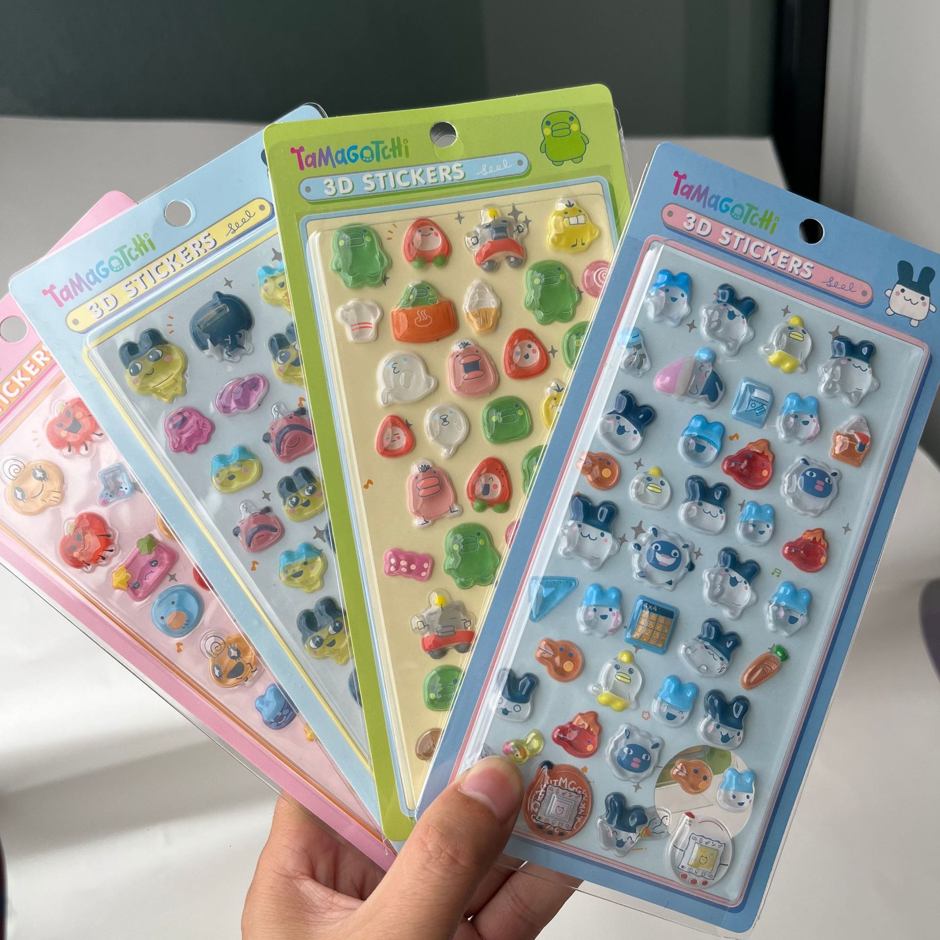 Tablet Cute Accessories - Adesivi 3D Puffy Tamagotchi Carini, Decalcomanie